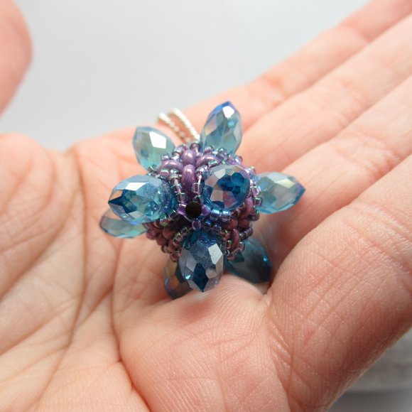 Blue Crystal 3d Beaded Bead pendant - Picture 13 of 15